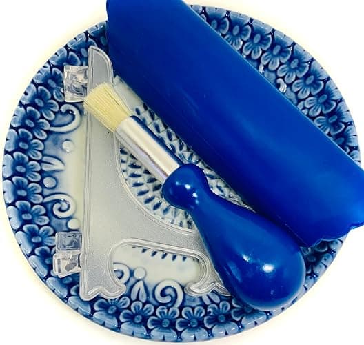BonCera, Premium Ceramic Garlic Grater Plate Set - Blue Embossed | All-in-One 4-Piece Set includes 5.25" Plate, Peeler, Brush, and Stand - For Garlic, Ginger, Fruits, Strawberries, and more! thumbnail 3