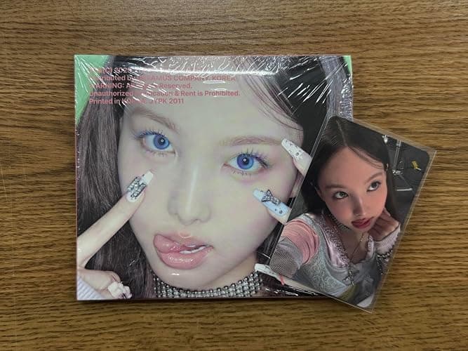 TWICE - 4TH FULL ALBUM [THIS IS FOR] (DIGIPACK ver.)(NAYEON COVER) 1ea + Official Exclusive Photocard 1ea (BDM)(NAYEON) thumbnail 4