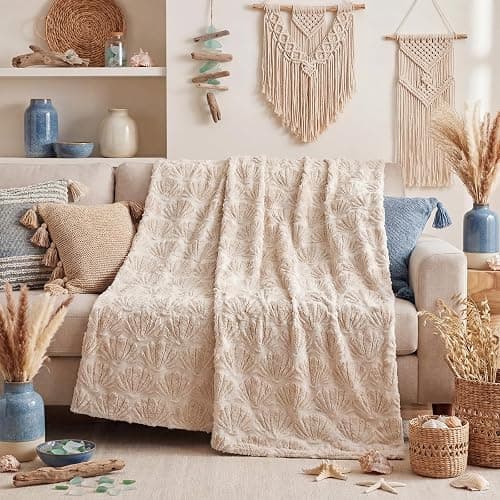 Gilprop Seashell Blanket Throw Coastal Beachy Themed White Shell Soft Fuzzy Plush Faux Fur Cozy Blanket for Couch Sofa Bed Lounging Ideal Gifts for Summer Holiday Adults Wife Self 50 x 60 Inches thumbnail 2