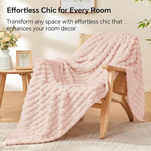 BEDELITE Pink Throw Blanket for Couch and Bed- Super Soft and Warm 3D Checkered Fluffy Fuzzy Fleece Blanket, Luxurious Plush Cozy Blanket for Room Decor Fall and Winter, 50x70 inches thumbnail 4