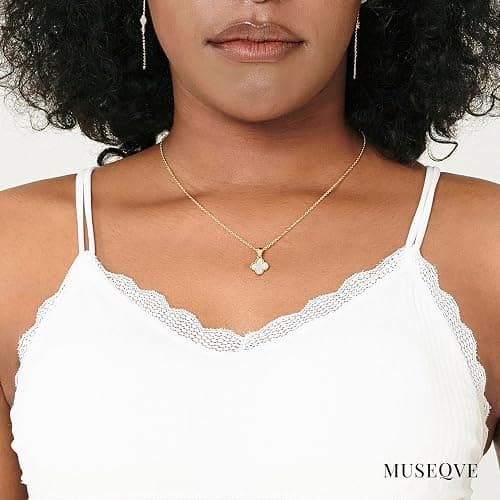 Clover necklace  thumbnail 4