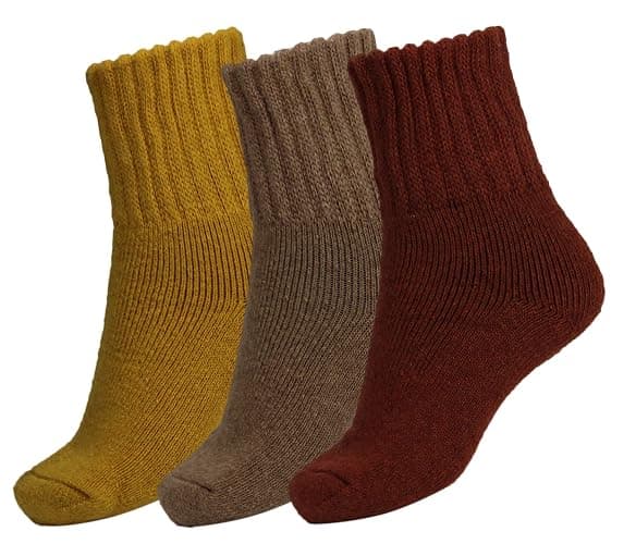 BomKinta Boot Socks for Women Winter Solid Thick Warm Socks Cozy Crew Socks Christmas Gift - Image 1