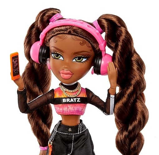 Bratz Alwayz Sasha Fashion Doll with 10 Accessories and Poster thumbnail 6