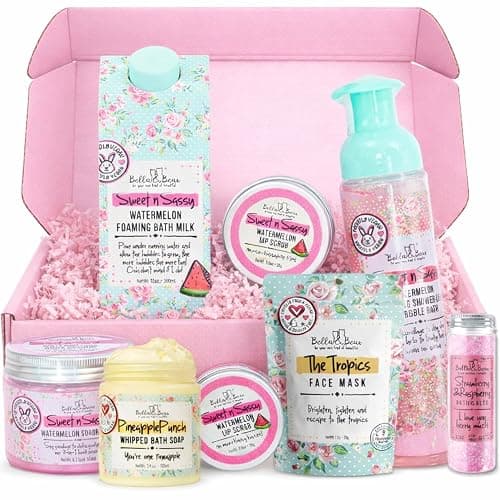 Bella & Bear Mini Mystery Box – Surprise Bath & Beauty Gift Set - Image 1