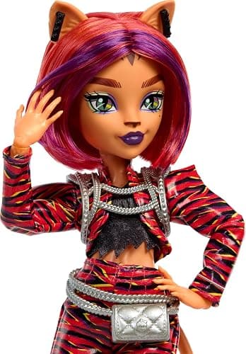 Monster High Journal des Horreurs Poupée Toralei et Accessoires sur Le thème du Club de Musique des Monstres, avec Blouson Universitaire, Album de, Guitare et Microphone, HXW32 thumbnail 3