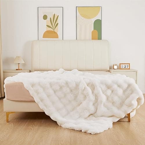ORINOVA Light Beige Cozy Faux Fur Throw Blanket for Living Room Bedroom 50x60 Thick Ultra Soft Aesthetic Fuzzy Throw Blanket Fluffy Furry Bed Comforter Home Decor 860 GSM thumbnail 3
