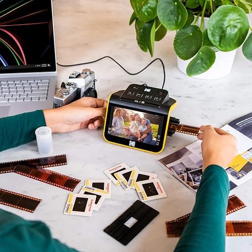 KODAK Slide N SCAN Film & Slide Scanner Digitizer with 5” LCD Screen, Quickly Convert Negatives & Slides to Digital 22MP JPEG Photos, Compatible with 135, 126 and 110 Film & Slides thumbnail 5