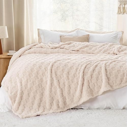 Bedsure GentleSoft Full Size Blankets for Bed - Super Soft Cozy Fleece Blanket for Kids Girls, Large Fuzzy Throws for Bedroom Decor, Cream, 84x90 Inches thumbnail 2