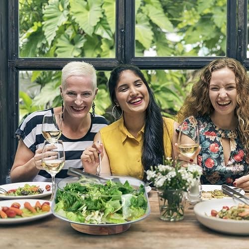 KITEISCAT Extra Large Glass Salad Bowl Set - Party Salad Bowls with Acacia Wood Base and Serving Utensils - Elegant and Practical Kitchen Must-Have thumbnail 7