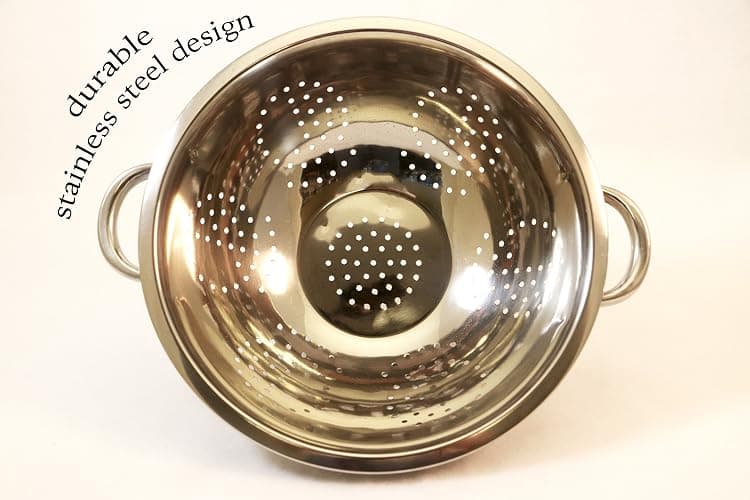 EXCELSTEEL Heavy Duty Stainless Steel Colander 5 Qt | Easy Grip Handles | Self-Draining Base | Mirror Polished | Dishwasher Safe | Pack of 1 thumbnail 2