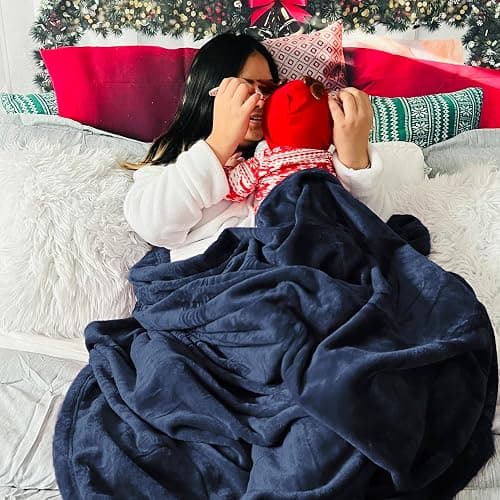 Bedsure GentleSoft Navy Blue Fleece Blankets King Size - Bed Blanket Soft Lightweight Plush Cozy Fuzzy Luxury Microfiber, 108x90 inches thumbnail 2
