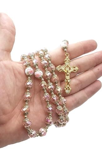Nazareth Store Katholische Rosa Kristall Perlen Gold Rosenkranz Blumen Perlen Halskette Holy Mary Herz Medaillon Medaille & Kreuz Religiöses Amulett für Frauen thumbnail 3