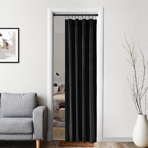 Curtain thumbnail 5