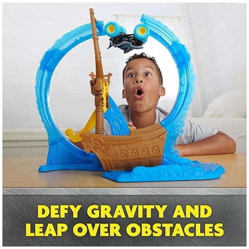 Monster Jam, Megalodon Loop of Doom Stunt Playset with Exclusive 1:64 Scale Die-Cast Monster Truck for Kids Toys for Boys Ages 3 4 5 6 and Up thumbnail 4