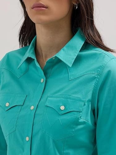 Wrangler Women's Retro Long Sleeve Cool Blue Solid Western Shirt thumbnail 4