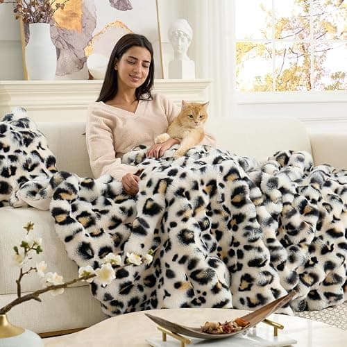 Cozy Bliss Leopard Print Faux Fur Throw Blanket for Couch, Fuzzy Soft Plush Thick Bubble Cheetah Blanket for Sofa Bedroom Living Room, 50x60 Inches thumbnail 2