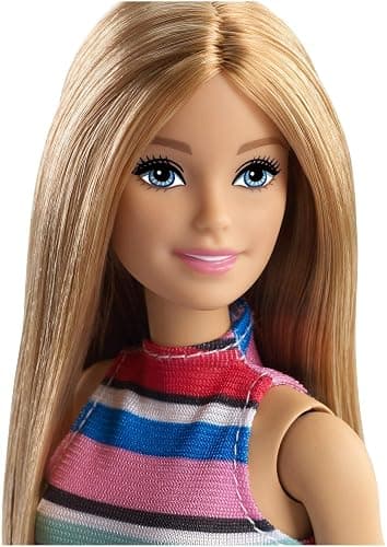 Barbie Doll with 11 Accessories thumbnail 2