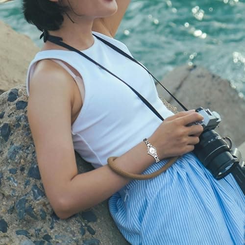 Diaofendi Small Gold Bracelet Watches Vintage Ladies Quartz Wrist Watches Stainless Steel Band,Waterproof. thumbnail 5