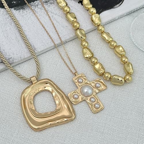 Layered Gold Chunky Cross Necklace For Women Stacked Gold Irregular Geometric Square Pendant Necklace Unique Punk Hip-Hop Oval Hollowed-Out Chain Necklace Fashion Accessories Creative Jewelry For Women thumbnail 6