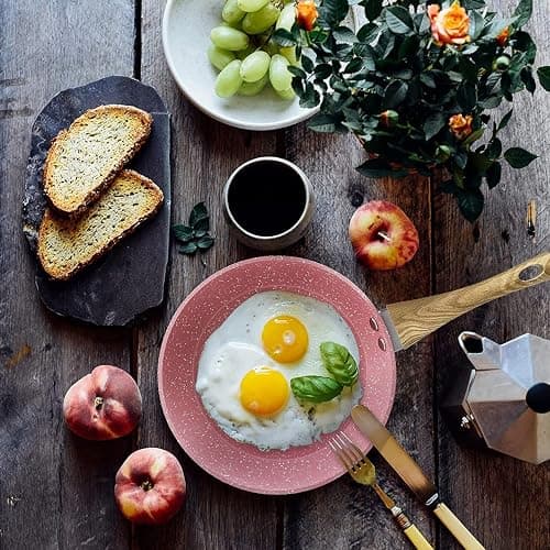 Innerwell 8-Inch Pink Nonstick Egg Pan, PFOA-Free Stone Cookware Skillet, Induction Compatible thumbnail 7