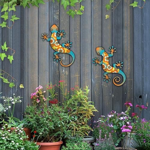 Liosecgar Gecko Outdoor Wall Decor, 2 Pcs 11.8 inch Metal Gecko Wall Hanging Sculpture for Indoor Outdoor, Garden Yard Fence Porch Home Tree Decorations, Idea Gifts for Mom Father Friend thumbnail 4