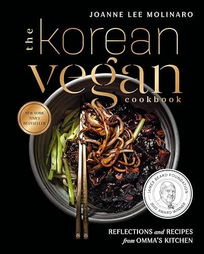 The Korean Vegan Cookbook: Reflections and Recipes from Omma's Kitchen - Image 1