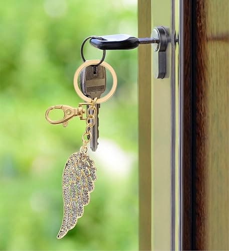Aqua79 Angel Wing Keychain - Gold 3D Sparkling Charm Rhinestones Fashionable Stylish Metal Alloy Durable Key Ring Bling Crystal Jewelry Accessory With Clasp thumbnail 8