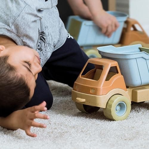 Dantoys BIO Kids’ Big Dump Truck, Green Sugarcane Bioplastic Toy, Indoor & Outdoor Play, Safe Rounded Edges, Role Play, Sensory Exploration with Sand & Water, Motor Skills, Made in Denmark, Ages 2+ thumbnail 5