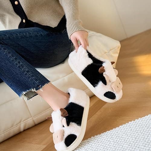 PUWAN Cute Fuzzy Cow Slippers for Women, Cartoon Plush Warm Cow Slippers for Girls Funny, Novelty and Soft Cotton Slipper, Women's Winter House Shoes Suitable for Indoor Bedroom Dormitory thumbnail 3