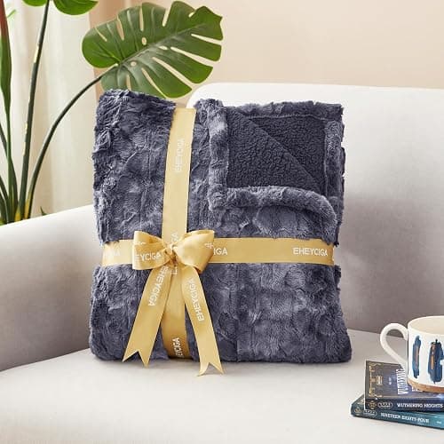 EHEYCIGA Electric Heated Blanket Throw Faux Fur, 10 Hours Auto Shut Off 9 Heating Levels Heating Blanket Throw, Soft Warm Heated Blanket Fast Heating, Faux Fur & Sherpa thumbnail 2
