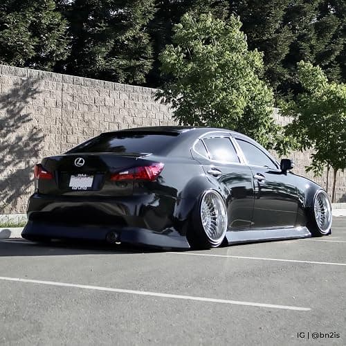 VViViD+ Ultra Gloss Premium Vinyl Car Wrap Film (1.5ft x 5ft, Gloss Piano Black) thumbnail 9