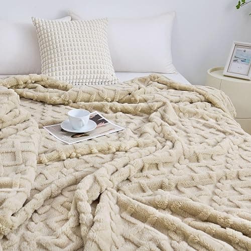 Aganear Fleece Throw Blanket - Cozy Soft Lightweight Fuzzy Throw Blanket for Women Portable Throw Blankets for Couch, Warm Present for Birthday, Christmas, Halloween, Housewarming(50"x60", Khaki) thumbnail 5