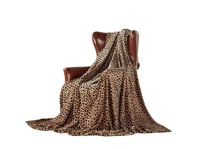 DREAMLANDING Fleece Throws For Sofa Bed Chair Soft Colorful Oversized, Decorative Ultra-Plush Throw Blanket (130x150cm, Cheetah) - Image 1