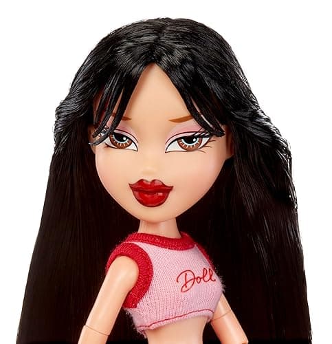 Bratz Goin’ Out! Jade Fashion Doll with Accessories thumbnail 3