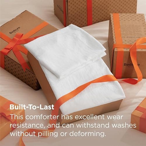 Bedsure Queen Size Comforter Set, White Soft Prewashed Bedding for All Seasons, 3 Pieces GentleSoft™ Warm Down Alternative Bed Set, 1 Lightweight Comforter (90"x90") and 2 Pillowcases (20"x26") thumbnail 3