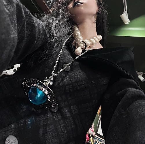 ZHAOZHAO Colorful Necklaces of Saturn for Women | Punk Saturn Planet Pendant Necklace(Black Purple) thumbnail 7