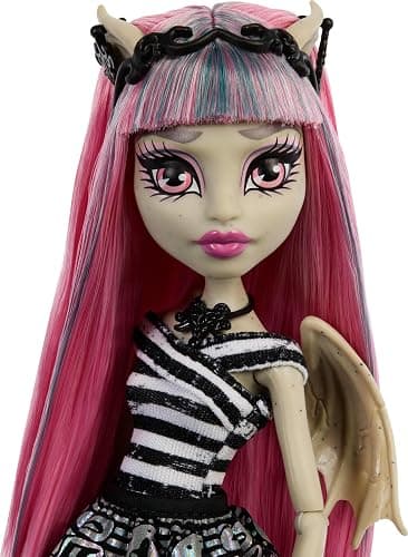 Monster High Boo-riginal Creeproduction Doll, Rochelle Goyle Collectible Reproduction with Doll Stand, Diary, and Pet Gargoyle Griffin Roux thumbnail 3