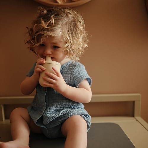 mushie 100% Silicone Baby Sippy Cup | 6 Months+ (Shifting Sand) - Shifting Sand thumbnail 3