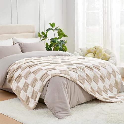 Snuggle Sac Checkered Throw Blanket Faux Fur Microfiber Blankets for Couch,Cozy Soft Warm Blanket for Sofa Bedroom Living Room,Beige Checker,50x60 inches thumbnail 6
