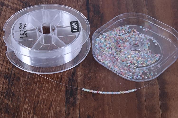 KONMAY Clear Fishing Line, 75 Yards 0.5mm Invisible String Balloon Decor | With Dispensor,40lb Strong Monofilament for Balloon Garlands, Ornaments, Party Decor, Suncatchers, Wind Chimes and Crafts thumbnail 2