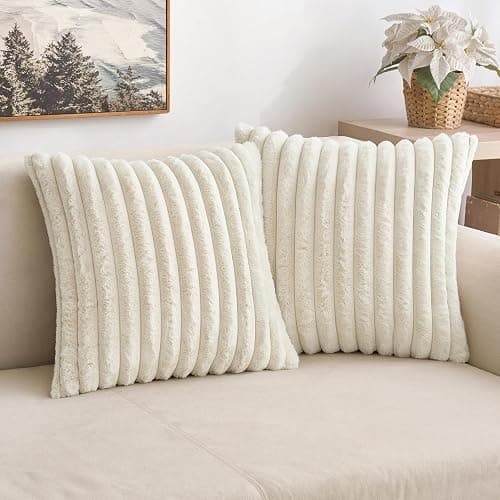 MIULEE Plüsch Kissenbezug 40x40 Weihnachten Deko Flauschige Kissenbezüge Kunstpelz Fell Sofakissen Flauschig Dekokissen Kissenhülle für Wohnzimmer Schlafzimmer Sofa Kuschelkissen Weiß 2er Set - Image 1