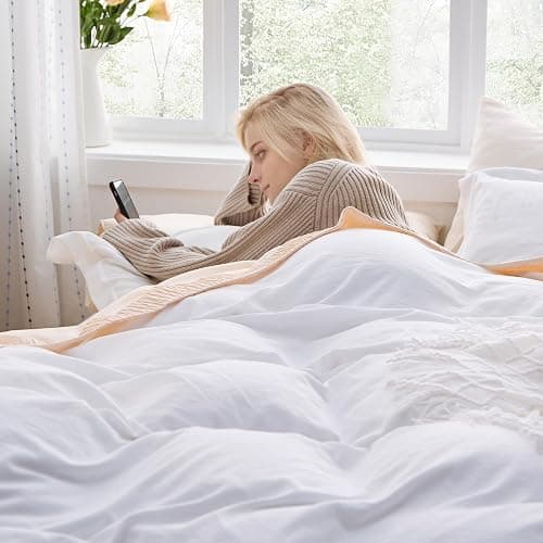 Bedsure Bright White Duvet Cover King Size - 3 Pieces Prewashed Cotton-Like Extra Soft Bedding Set, Includes 1 Duvet Cover 104x90 Inches with Zipper Closure & 2 Pillow Shams, Comforter Not Included thumbnail 3