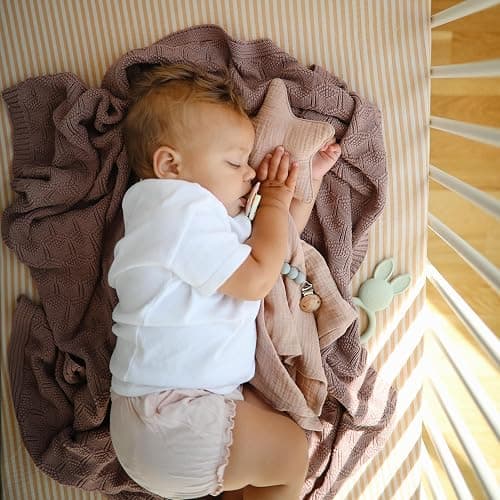 mushie Extra Soft Muslin Fitted Crib Sheet | 192 Thread Count | 28"x 52" (Natural Stripe) thumbnail 2