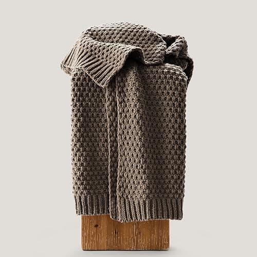 EVERGRACEHOME Chunky Chenille Knit Throw Blanket for Couch, Soft Luxurious Moss Stitch Blankets for Bed, Cozy Decorative Farmhouse Knitted Throws for Sofa, Mocha Brown, 60" x 80" thumbnail 5
