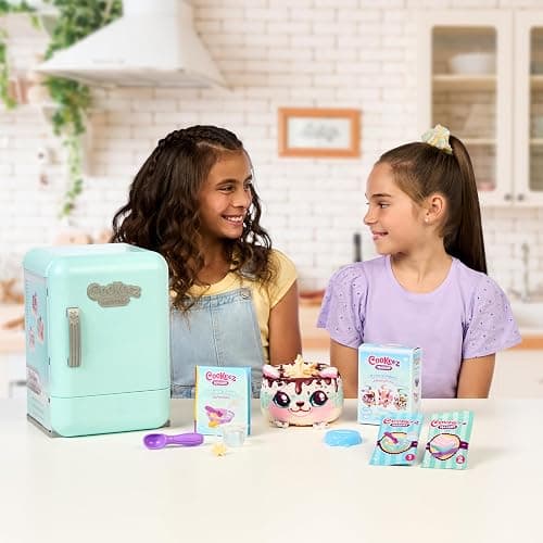 Cookeez Makery Freezy Cakez. Mix & Decorate Your Plush Best Friend! Place Your Cake Mix in The Freeze and Be Amazed When A Scented, Shivering, Interactive Plush Friend Comes Out. Styles May Vary thumbnail 2