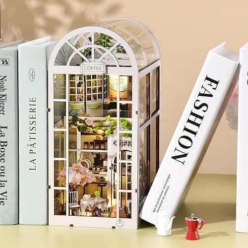 ETKVR Book Nook Kit,Kit Miniature à Monter, Puzzle 3D en Bois Style Maison de Poupée, Allée Miniature à Insérer dans Une Bibliothèque,Décoration pour Adultes et Ados - Café thumbnail 2