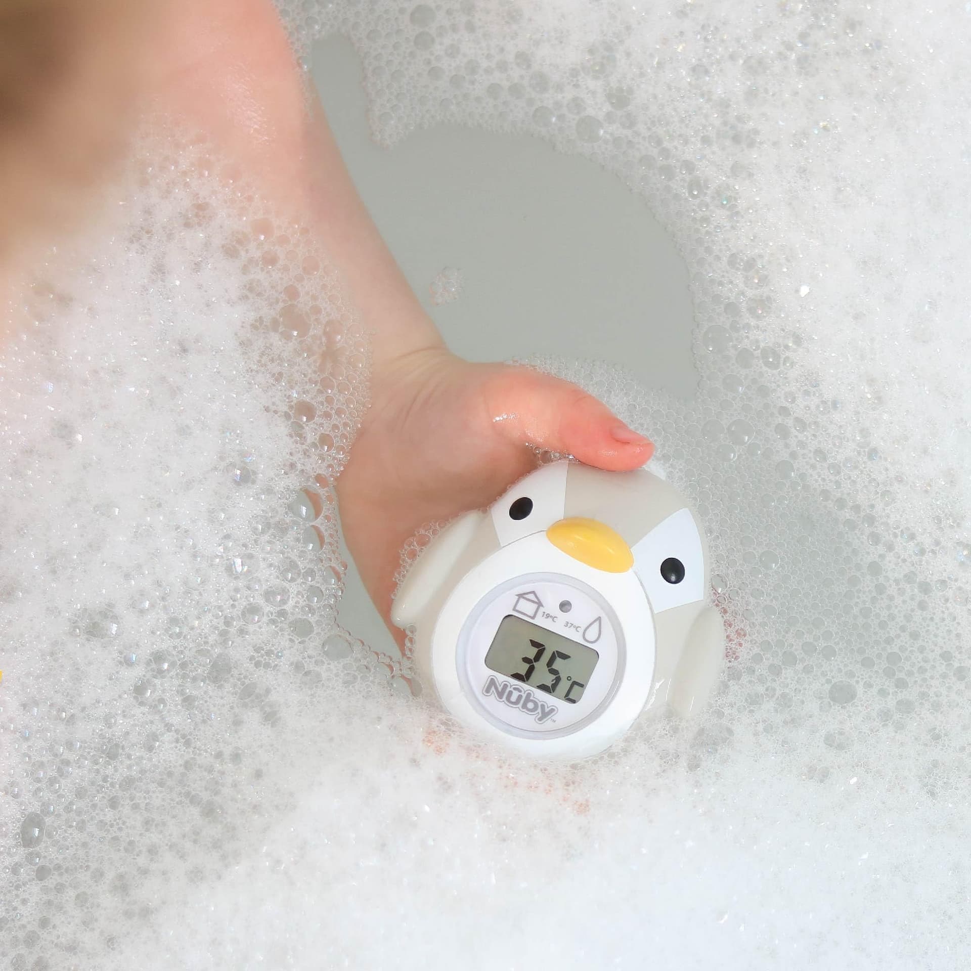 Nuby - Penguin Shaped Baby Bath Digital Thermometer - Easy to Read Screen - BPA Free - Gray - Suitable from 0 Months thumbnail 3