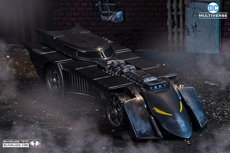McFarlane Toys DC Multiverse Batman Who Laughs Action Figure with Build-A Rebirth Batmobile (Piece 3) thumbnail 2