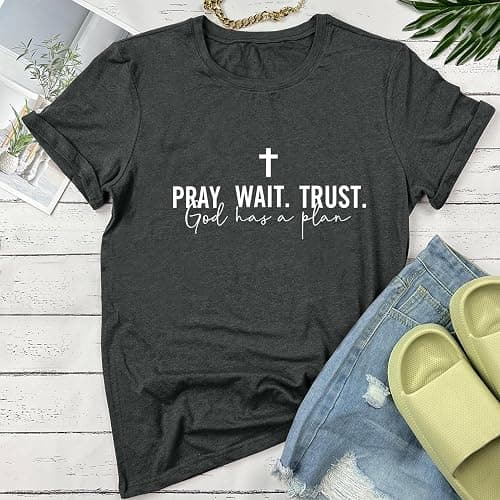 ROSEPARK Women Pray Wait Trust Cute Graphic Tee Shirts thumbnail 2
