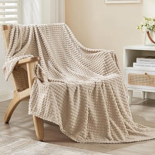 EMME Fleece Throw Blanket for Sofa, Soft, Fluffy, 3D Touch Experience, Warm Cozy Throw, Versatile Single Flannel Blanket for Bed, Couch, Sofa, Armchairs, OEKO-TEX (Beige, 130x150cm) thumbnail 2
